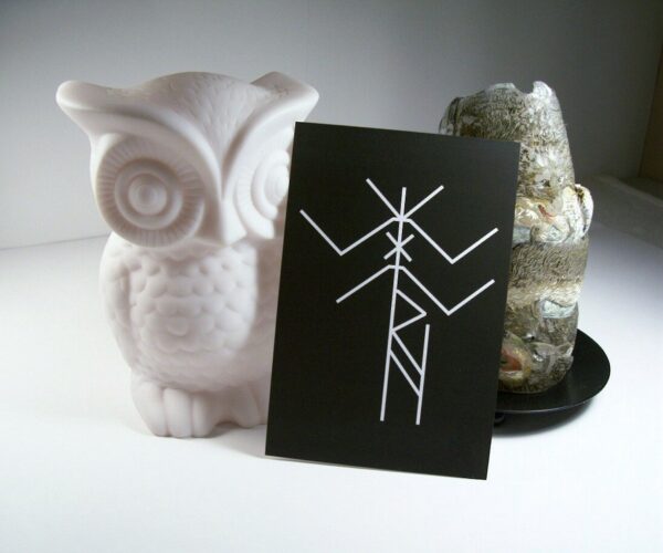 Hagazussa Bind Rune Black Altar Card by Wayuką́