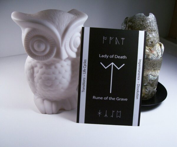 Ear Black and White Altar Card by Wayuką́