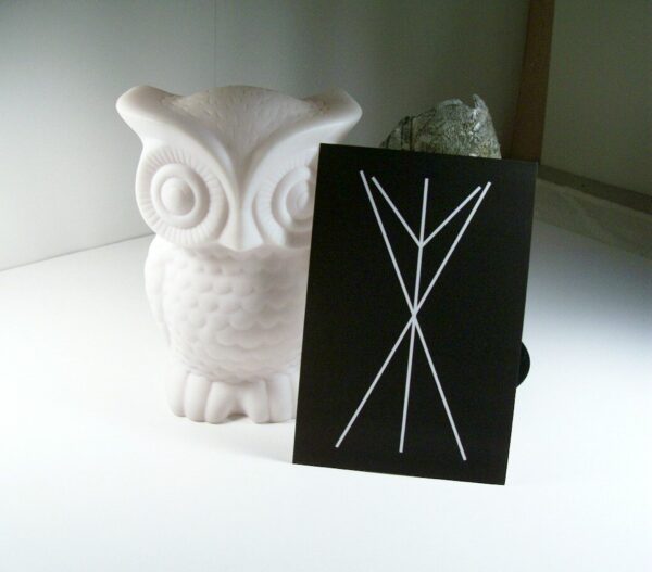 Crossroads Protection 1 Bind Rune Black Altar Card by Wayuką́