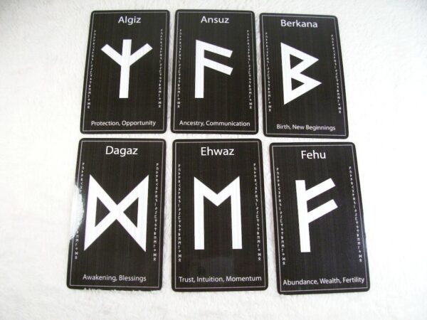 Black Grunge Rune Cards by Wayuką́