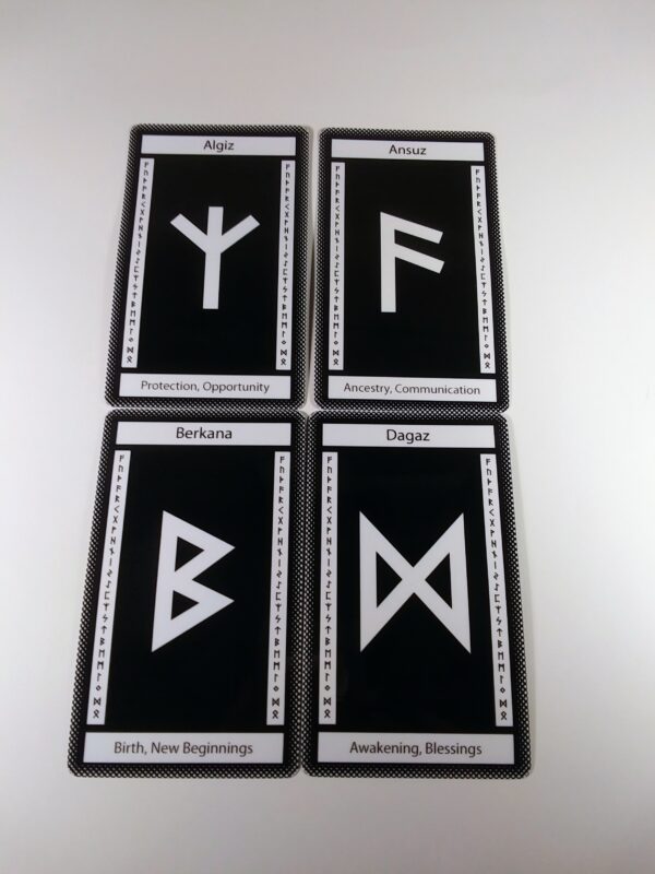 Black Glass Rune Cards by Wayuką́